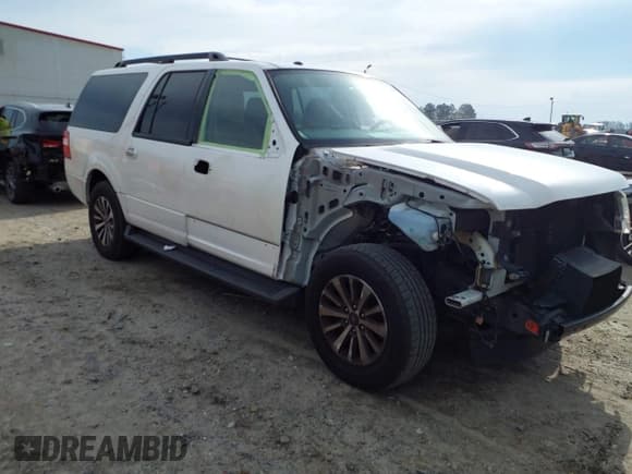 ✅ 2017 Ford Expedition Max XLT • VIN: 1FMJK1HT8HEA52523 • Лот: 41790755. Опубликован ранее на IAAI с пробегом 200 000 миль. Бесплатный доступ к архиву аукционных продаж из США и подробный отчёт об истории автомобиля на DreamBid. Изображение 1.