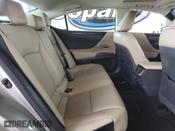 ✅ 2021 Lexus ES 350 • VIN: 58ACZ1B15MU103190 • Lot: 93403105. Wystawiony na Copart z przebiegiem 58 960 mil. Bezpłatny archiwum sprzedaży aukcyjnych z USA i szczegółowy raport historii pojazdu na DreamBid. Zdjęcie 10.