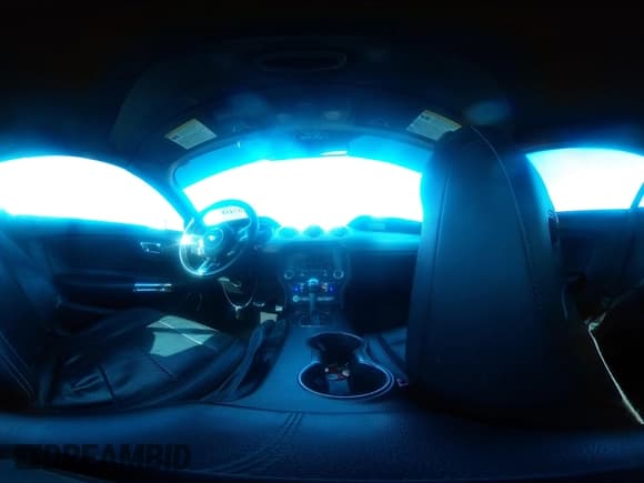 ✅ 2016 Ford Mustang EcoBoost Premium • VIN: 1FATP8UH6G5253611 • Lot: 43107418. Wystawiony na IAAI z przebiegiem 134 471 mil. Bezpłatny archiwum sprzedaży aukcyjnych z USA i szczegółowy raport historii pojazdu na DreamBid. Zdjęcie 18.