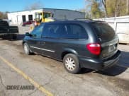 ✅ 2006 Chrysler Town & Country Touring • VIN: 2A4GP54LX6R775541 • Lot: 43573316. Listed on IAAI with 128,490 mi. Free auction sales archive from the USA and detailed vehicle history report at DreamBid. Image 3.