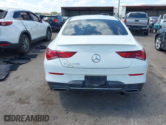 ✅ 2020 Mercedes-Benz CLA 250 • VIN: W1K5J4GB9LN118286 • Лот: 43292615. Опубликован ранее на IAAI с пробегом 71 434 миль. Бесплатный доступ к архиву аукционных продаж из США и подробный отчёт об истории автомобиля на DreamBid. Изображение 16.