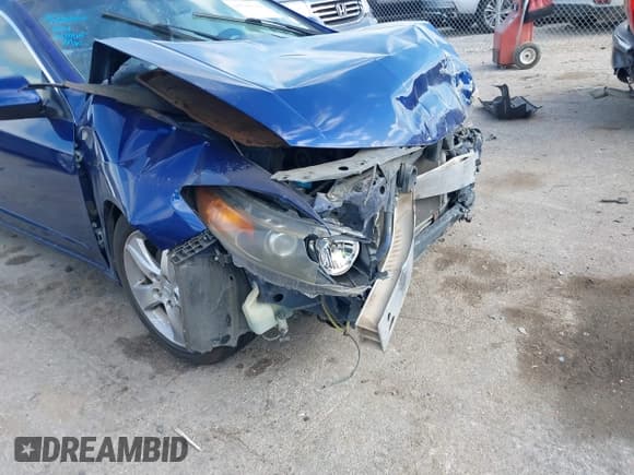 ✅ 2011 Acura TSX • VIN: JH4CU2F63BC006996 • Lot: 43704312. Listed on IAAI with Not provided. Free auction sales archive from the USA and detailed vehicle history report at DreamBid. Image 6.