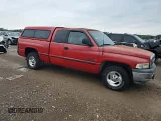 1998 Dodge 1500 с VIN 3B7HC12Y3WM286810, выставлен на аукционе Copart как лот 65866334 с пробегом Не указан миль и Списание • Salvage title. История ставок и продаж доступна на DreamBid. Изображение 4.