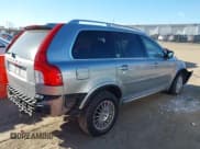 ✅ 2013 Volvo XC90 R-Design • VIN: YV4952CT4D1646245 • Lot: 41200203. Listed on IAAI with 139,824 mi. Free auction sales archive from the USA and detailed vehicle history report at DreamBid. Image 4.
