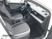 ✅ 2024 Volkswagen Taos S • VIN: 3VV8X7B26RM027964 • Lot: 41968507. Wystawiony na IAAI z przebiegiem 8 576 mil. Bezpłatny archiwum sprzedaży aukcyjnych z USA i szczegółowy raport historii pojazdu na DreamBid. Zdjęcie 5.