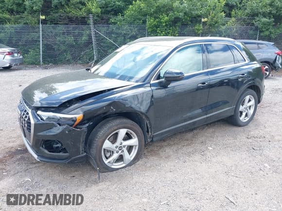 ✅ 2022 Audi Q3 Premium • VIN: WA1AUCF37N1031270 • Лот: 42297083. Опубликован ранее на IAAI с пробегом 36 620 миль. Бесплатный доступ к архиву аукционных продаж из США и подробный отчёт об истории автомобиля на DreamBid. Изображение 2.