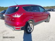 ✅ 2016 Ford Escape SE • VIN: 1FMCU9GX5GUB10713 • Lot: 43716484. Wystawiony na IAAI z przebiegiem 149 190 mil. Bezpłatny archiwum sprzedaży aukcyjnych z USA i szczegółowy raport historii pojazdu na DreamBid. Zdjęcie 4.