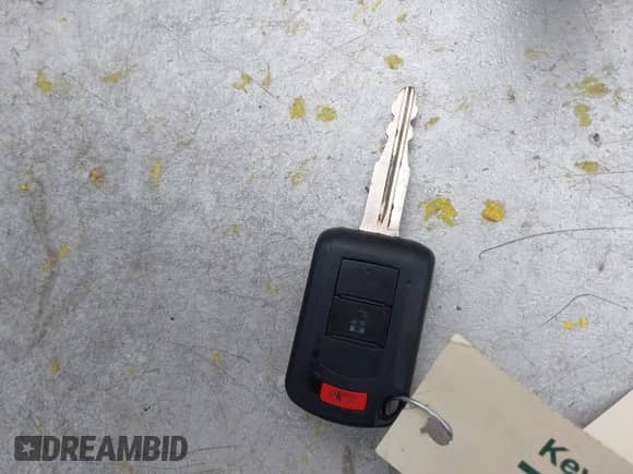 2019 Mitsubishi Outlander ES with VIN JA4AR3AU8KU019804, listed as a IAAI auction lot 40865371 with 92,476 mi miles and . Bid and sale history available at DreamBid. Image 11.