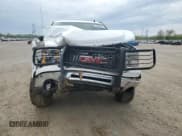 ✅ 2013 GMC Sierra 1500 SLT • VIN: 1GTR2WE73DZ379782 • Lot: 54400225. Listed on Copart with 126,205 mi. Free auction sales archive from the USA and detailed vehicle history report at DreamBid. Image 5.