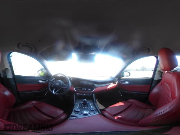 ✅ 2018 Alfa Romeo Giulia Ti Sport • VIN: ZARFAECN6J7581109 • Lot: 43237905. Listed on IAAI with 50,569 mi. Free auction sales archive from the USA and detailed vehicle history report at DreamBid. Image 18.