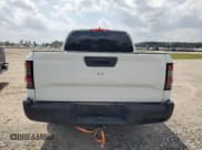 ✅ 2024 Nissan Frontier S • VIN: 1N6ED1EJ7RN637661 • Lot: 54691755. Listed on Copart with 18,719 mi. Free auction sales archive from the USA and detailed vehicle history report at DreamBid. Image 6.