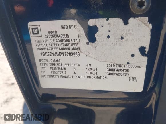 ✅ 2000 Chevrolet Silverado 1500 • VIN: 1GCEC14W2YE203939 • Lot: 43685797. Listed on IAAI with 185,331 mi. Free auction sales archive from the USA and detailed vehicle history report at DreamBid. Image 9.