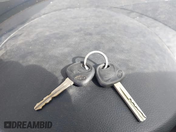 ✅ 2015 Kia Forte LX • VIN: KNAFK4A60F5275729 • Lot: 43709990. Wystawiony na IAAI z przebiegiem 147 640 mil. Bezpłatny archiwum sprzedaży aukcyjnych z USA i szczegółowy raport historii pojazdu na DreamBid. Zdjęcie 11.