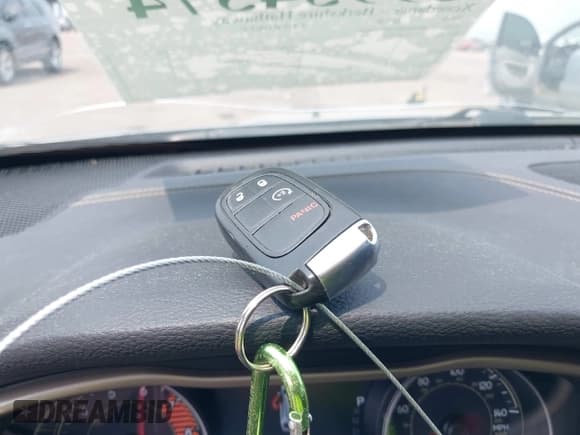 ✅ 2016 Jeep Cherokee Limited • VIN: 1C4PJMDS5GW354070 • Lot: 39934374. Wystawiony na IAAI z przebiegiem 74 985 mil. Bezpłatny archiwum sprzedaży aukcyjnych z USA i szczegółowy raport historii pojazdu na DreamBid. Zdjęcie 11.