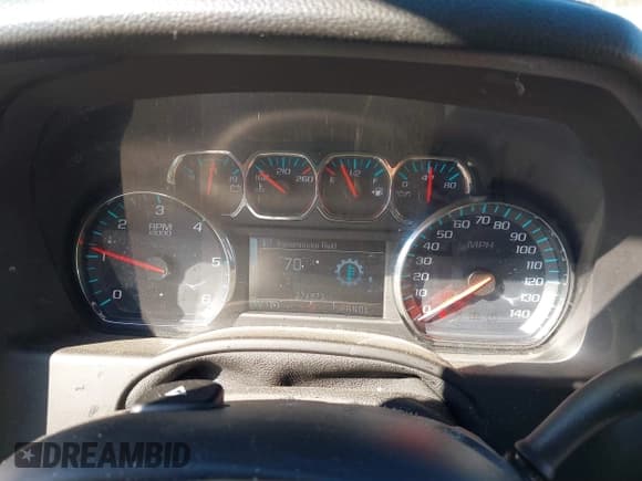 ✅ 2017 GMC Yukon XL SLT • VIN: 1GKS2GKC0HR255469 • Lot: 41767274. Listed on IAAI with 274,873 mi. Free auction sales archive from the USA and detailed vehicle history report at DreamBid. Image 7.