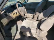 ✅ 1998 Toyota T100 SR5 • VIN: JT4TN14D4W0041404 • Lot: 45799435. Wystawiony na Copart z przebiegiem 340 047 mil. Bezpłatny archiwum sprzedaży aukcyjnych z USA i szczegółowy raport historii pojazdu na DreamBid. Zdjęcie 7.