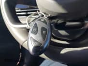 ✅ 2025 Hyundai Elantra SEL Convenience • VIN: KMHLS4DG2SU951653 • Лот: 43634464. Опубликован ранее на IAAI с пробегом 20 599 миль. Бесплатный доступ к архиву аукционных продаж из США и подробный отчёт об истории автомобиля на DreamBid. Изображение 11.