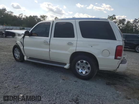 ✅ 2004 Cadillac Escalade • VIN: 1GYEK63N24R189742 • Lot: 80224225. Listed on Copart with Not provided. Free auction sales archive from the USA and detailed vehicle history report at DreamBid. Image 2.