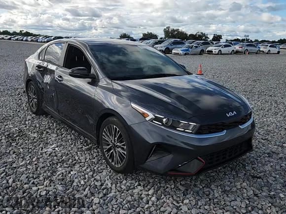 ✅ 2023 Kia Forte GT-Line • VIN: 3KPF54AD1PE533769 • Лот: 86260615. Опубликован ранее на Copart с пробегом 36 523 миль. Бесплатный доступ к архиву аукционных продаж из США и подробный отчёт об истории автомобиля на DreamBid. Изображение 14.