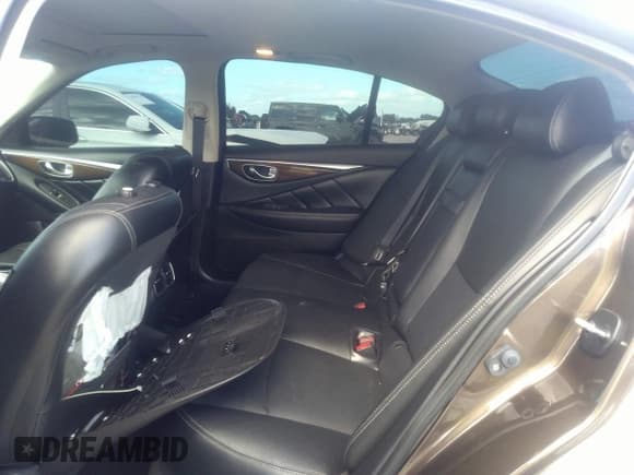 ✅ 2015 Infiniti Q50 Premium • VIN: JN1BV7AP8FM343805 • Lot: 41752314. Listed on IAAI with 69,231 mi. Free auction sales archive from the USA and detailed vehicle history report at DreamBid. Image 8.