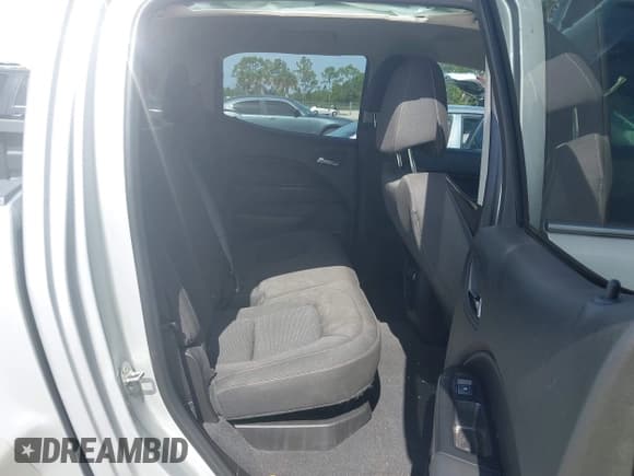 ✅ 2019 Chevrolet Colorado 2WD LT • VIN: 1GCGSCEN6K1121272 • Лот: 43062118. Опубликован ранее на IAAI с пробегом 67 895 миль. Бесплатный доступ к архиву аукционных продаж из США и подробный отчёт об истории автомобиля на DreamBid. Изображение 8.