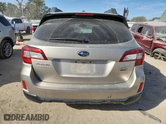 ✅ 2015 Subaru Outback Premium • VIN: 4S4BSBDC5F3246371 • Lot: 89631675. Listed on Copart with 215,908 mi. Free auction sales archive from the USA and detailed vehicle history report at DreamBid. Image 6.