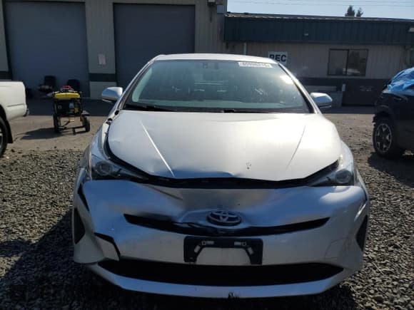✅ 2016 Toyota Prius Four • VIN: JTDKARFU7G3025085 • Лот: 80996315. Опубликован ранее на Copart с пробегом 63 455 миль. Бесплатный доступ к архиву аукционных продаж из США и подробный отчёт об истории автомобиля на DreamBid. Изображение 5.