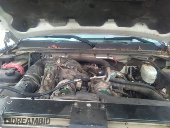 2008 Chevrolet Silverado 3500HD SRW LTZ with VIN 1GCHK33628F149615, listed as a IAAI auction lot 41503117 with 394,512 mi miles and . Bid and sale history available at DreamBid. Image 10.