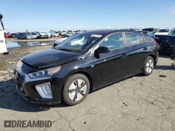 ✅ 2020 Hyundai Ioniq Blue • VIN: KMHC65LC7LU234062 • Lot: 82421715. Listed on Copart with 142,468 mi. Free auction sales archive from the USA and detailed vehicle history report at DreamBid. Image 1.