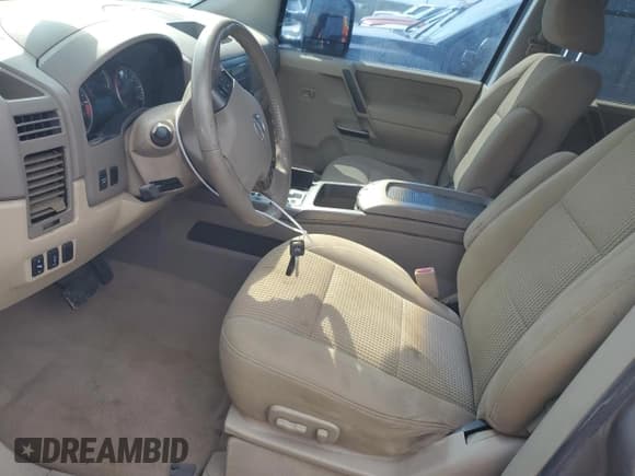✅ 2008 Nissan Titan • VIN: 1N6BA07F28N334185 • Lot: 73681404. Listed on Copart with 190,318 mi. Free auction sales archive from the USA and detailed vehicle history report at DreamBid. Image 7.