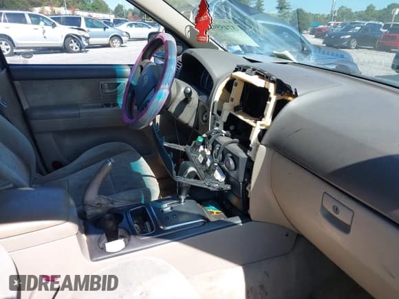 ✅ 2007 Kia Sorento LX • VIN: KNDJD736675728274 • Лот: 37455912. Опубликован ранее на IAAI с пробегом 199 895 миль. Бесплатный доступ к архиву аукционных продаж из США и подробный отчёт об истории автомобиля на DreamBid. Изображение 5.