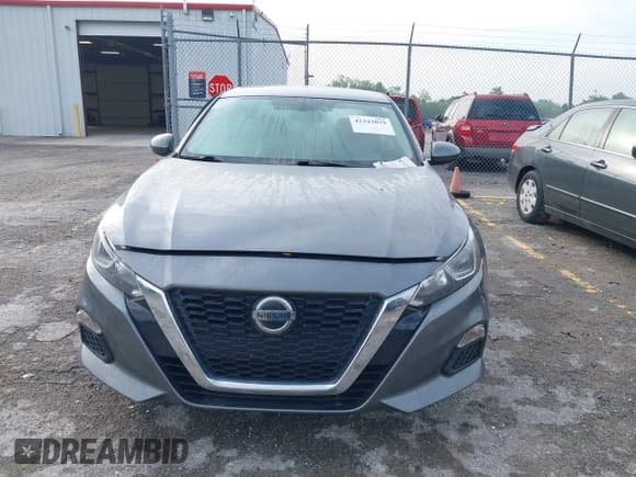 ✅ 2020 Nissan Altima S • VIN: 1N4BL4BV0LC277403 • Lot: 42343879. Listed on IAAI with 89,643 mi. Free auction sales archive from the USA and detailed vehicle history report at DreamBid. Image 12.