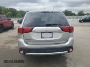 ✅ 2018 Mitsubishi Outlander ES • VIN: JA4AZ3A39JJ005904 • Lot: 69693685. Wystawiony na Copart z przebiegiem 109 322 mil. Bezpłatny archiwum sprzedaży aukcyjnych z USA i szczegółowy raport historii pojazdu na DreamBid. Zdjęcie 6.