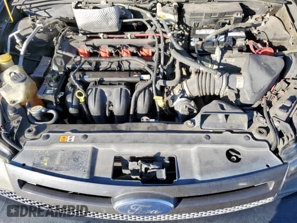 ✅ 2010 Ford Focus SES • VIN: 1FAHP3DN0AW234682 • Lot: 90745015. Listed on Copart with 195,304 mi. Free auction sales archive from the USA and detailed vehicle history report at DreamBid. Image 11.