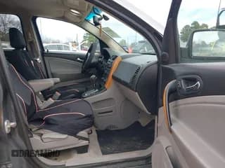 ✅ 2006 Saturn VUE • VIN: 5GZCZ534X6S863334 • Lot: 41691652. Wystawiony na IAAI z przebiegiem 148 431 mil. Bezpłatny archiwum sprzedaży aukcyjnych z USA i szczegółowy raport historii pojazdu na DreamBid. Zdjęcie 5.