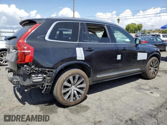 ✅ 2023 Volvo XC90 Plus • VIN: YV4L12PNXP1964744 • Лот: 51786405. Опубликован ранее на Copart с пробегом 39 042 миль. Бесплатный доступ к архиву аукционных продаж из США и подробный отчёт об истории автомобиля на DreamBid. Изображение 3.