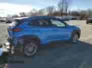 2020 Hyundai Kona SEL с VIN KM8K2CAA8LU529541, выставлен на аукционе Copart как лот 72428132 с пробегом 49 694 миль миль и . История ставок и продаж доступна на DreamBid. Изображение 3.