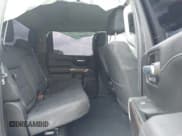 ✅ 2021 Chevrolet Silverado 1500 RST • VIN: 3GCUYEED8MG383402 • Lot: 43110853. Wystawiony na IAAI z przebiegiem 72 129 mil. Bezpłatny archiwum sprzedaży aukcyjnych z USA i szczegółowy raport historii pojazdu na DreamBid. Zdjęcie 8.