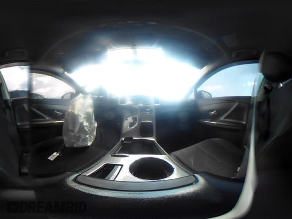 ✅ 2015 Toyota Venza LE • VIN: 4T3BA3BBXFU075427 • Lot: 40090288. Listed on IAAI with 213,208 mi. Free auction sales archive from the USA and detailed vehicle history report at DreamBid. Image 18.