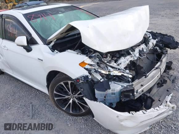 2020 Toyota Camry Hybrid SE z VIN 4T1J31AK6LU536333, wystawiony jako IAAI lot #43088914 z przebiegiem 73 421 mil mil oraz . Historia ofert i sprzedaży dostępna na DreamBid. Obrazek 6.