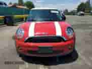 2009 MINI Hardtop with VIN WMWMF33549TU71215, listed as a Copart auction lot 62721075 with 141,040 mi miles and Non repairable. Bid and sale history available at DreamBid. Image 5.