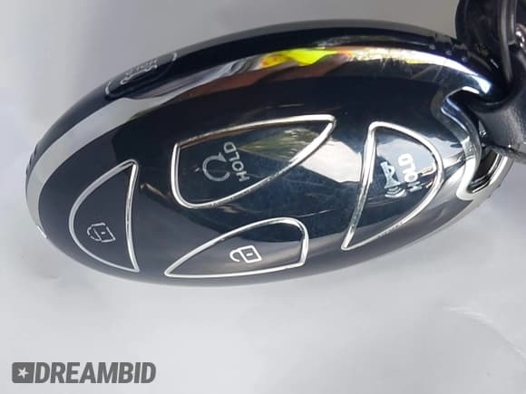 ✅ 2025 Hyundai Elantra SEL Sport • VIN: KMHLM4DG7SU917086 • Lot: 43175408. Listed on IAAI with 4,175 mi. Free auction sales archive from the USA and detailed vehicle history report at DreamBid. Image 11.