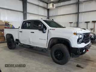 2024 Chevrolet Silverado 2500HD ZR2 с VIN 1GC4YYE73RF409778, выставлен на аукционе Copart как лот 70222875 с пробегом Не указан миль и Списание • Salvage title. История ставок и продаж доступна на DreamBid. Изображение 4.