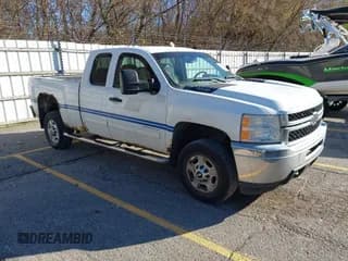 ✅ 2011 Chevrolet Silverado 2500HD LT • VIN: 1GC2CXCG3BZ439113 • Lot: 43615315. Listed on IAAI with 306,447 mi. Free auction sales archive from the USA and detailed vehicle history report at DreamBid. Image 1.