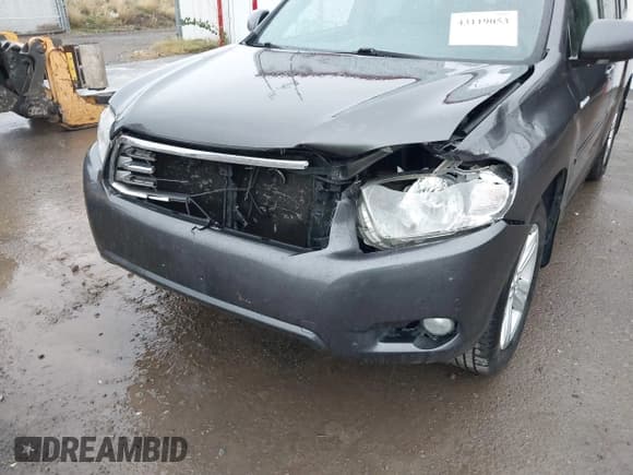 ✅ 2008 Toyota Highlander Limited • VIN: JTEES42AX82062286 • Lot: 43119053. Wystawiony na IAAI z przebiegiem 197 025 mil. Bezpłatny archiwum sprzedaży aukcyjnych z USA i szczegółowy raport historii pojazdu na DreamBid. Zdjęcie 19.