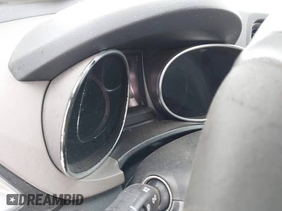 2015 Hyundai Santa Fe Limited with VIN KM8SR4HF0FU099804, listed as a IAAI auction lot 41575753 with 147,400 mi miles and . Bid and sale history available at DreamBid. Image 7.