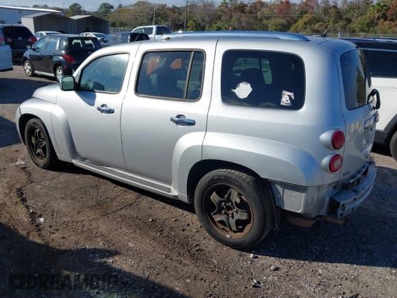 ✅ 2011 Chevrolet HHR 1LT • VIN: 3GNBABFW4BS570194 • Lot: 41361945. Listed on IAAI with 220,419 mi. Free auction sales archive from the USA and detailed vehicle history report at DreamBid. Image 3.