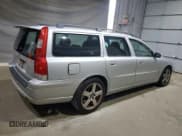 ✅ 2005 Volvo V70 • VIN: YV1SJ527352477492 • Lot: 92443995. Listed on Copart with 187,151 mi. Free auction sales archive from the USA and detailed vehicle history report at DreamBid. Image 3.