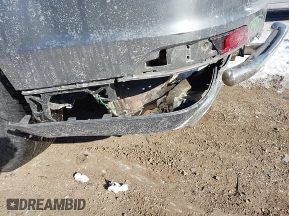 ✅ 2012 Mercedes-Benz GL 350 • VIN: 4JGBF2FE6CA767674 • Lot: 41583802. Listed on IAAI with 101,569 mi. Free auction sales archive from the USA and detailed vehicle history report at DreamBid. Image 6.