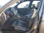 ✅ 2012 BMW 3 Series 328i • VIN: WBA3A5G59CNN65571 • Лот: 51550195. Опубликован ранее на Copart с пробегом 111 036 миль. Бесплатный доступ к архиву аукционных продаж из США и подробный отчёт об истории автомобиля на DreamBid. Изображение 7.